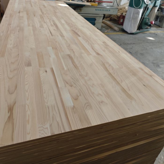 Cedar wood cigar box material